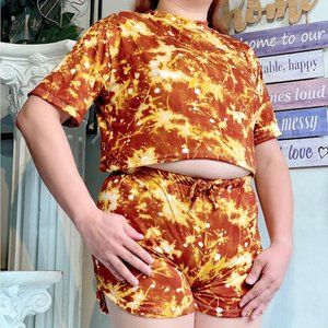 Angela Collection Tie Dye Tiktok Short & Top TT925